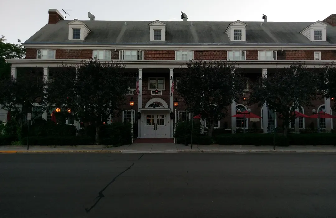Lowell Inn-1