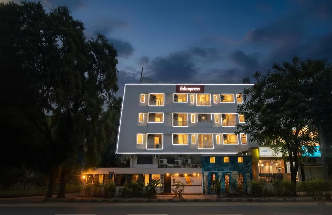 Fabhotel Kalyan-1