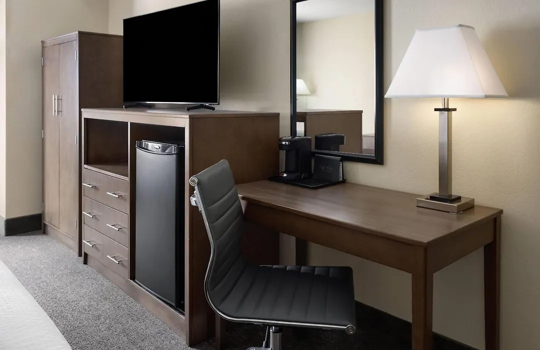 Days Inn By Wyndham Penn State-1