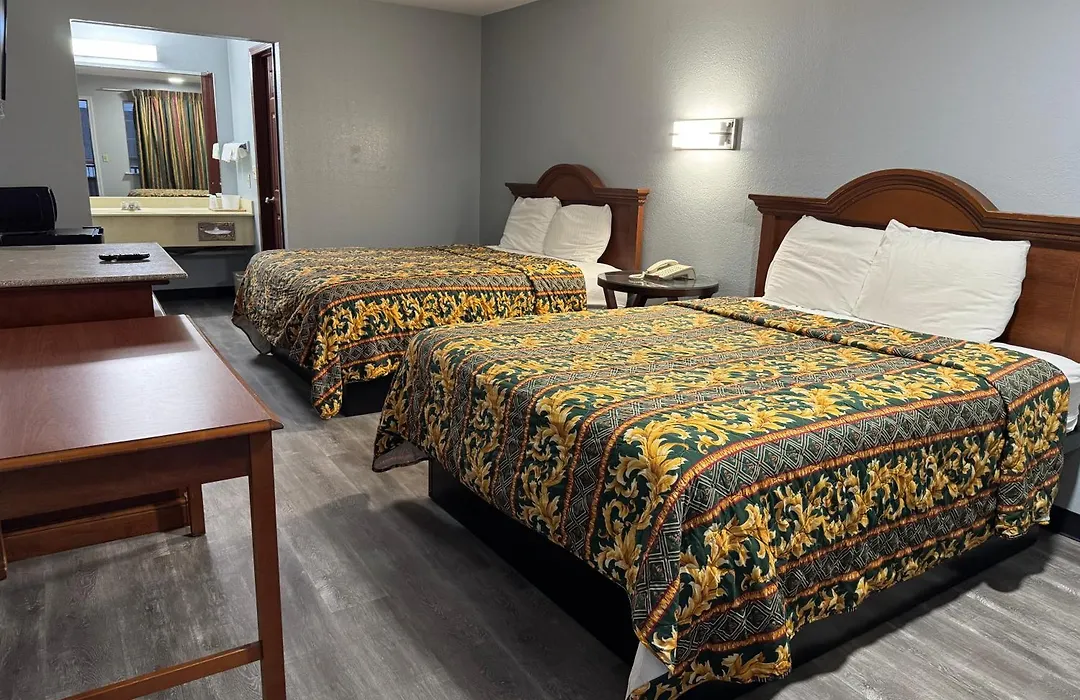 Claremore Motor Inn-1