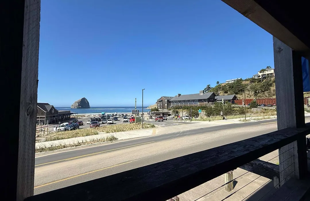 Inn At Cape Kiwanda-1