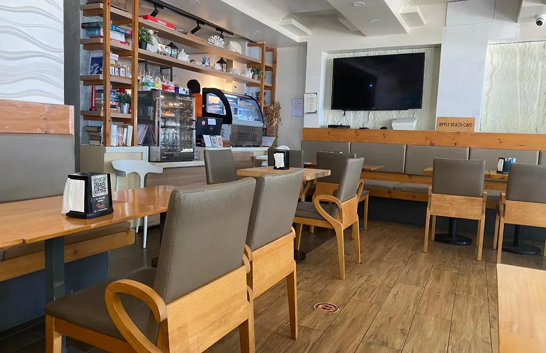 Ripple Beach Inn-1
