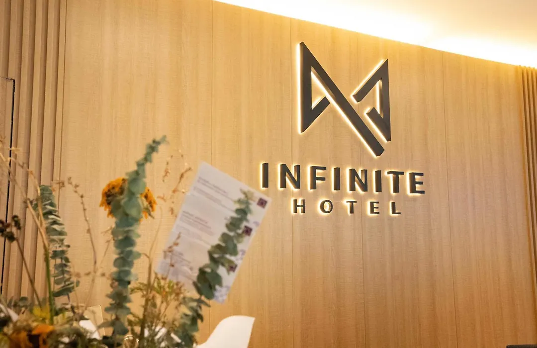 Infinite Hotel-Ratchada-1