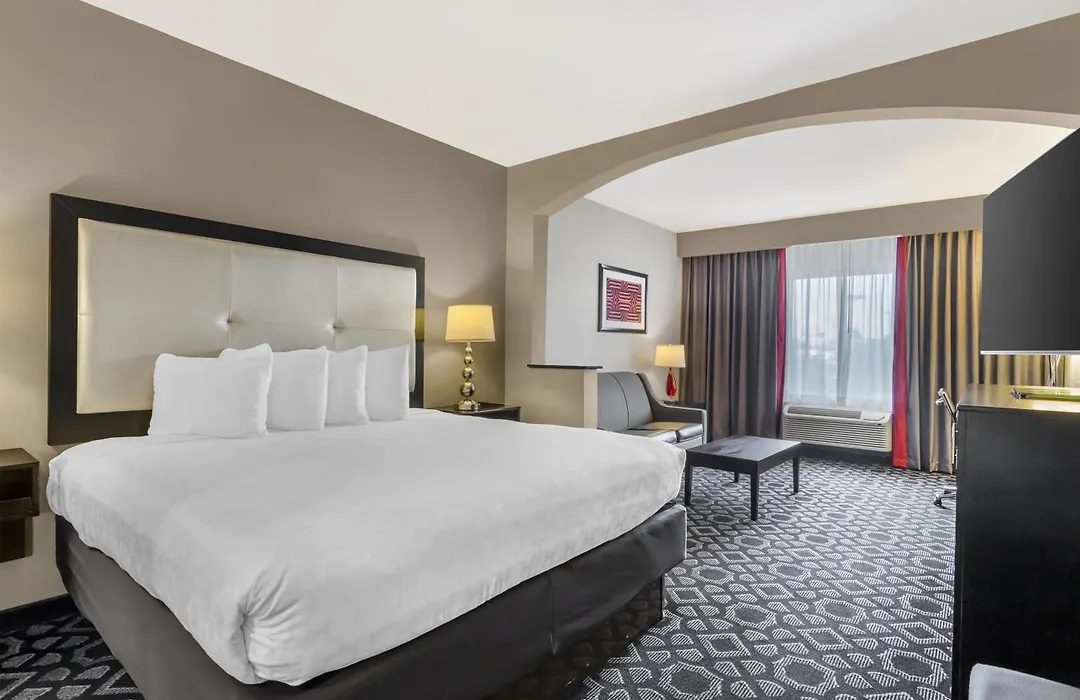 Best Western Plus Laredo Inn & Suites-1