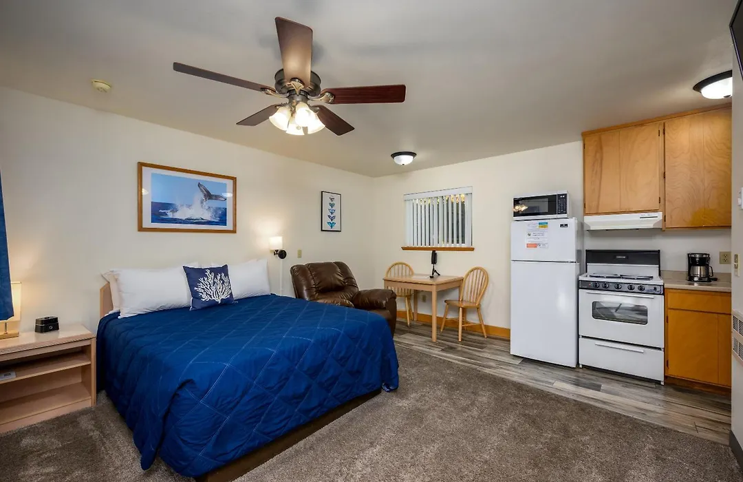 Ocean Suites Motel-1