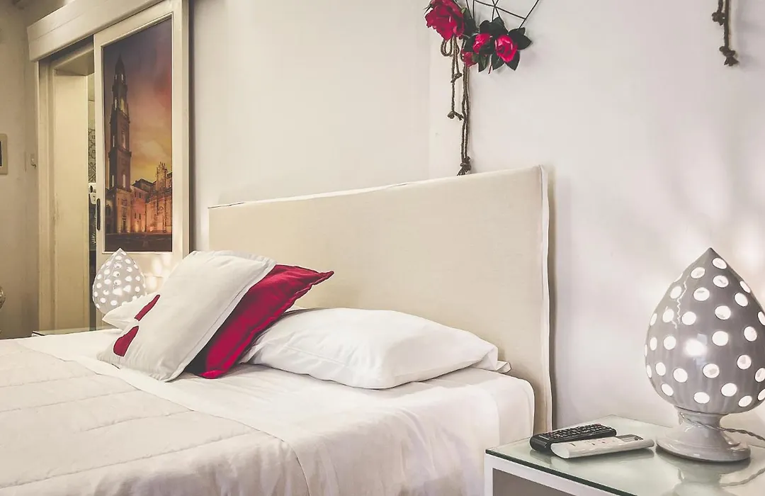 Cadelli Luxury Suite & Apartments-1