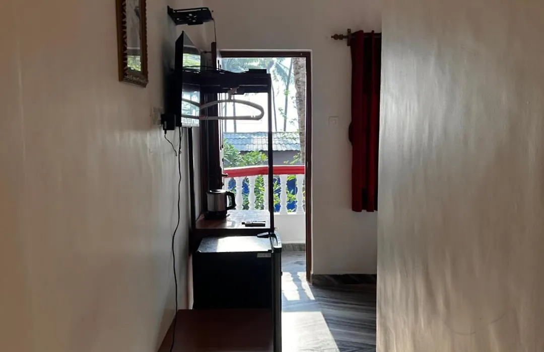 Maria Paulo Guest House Bar And Restaurant-1