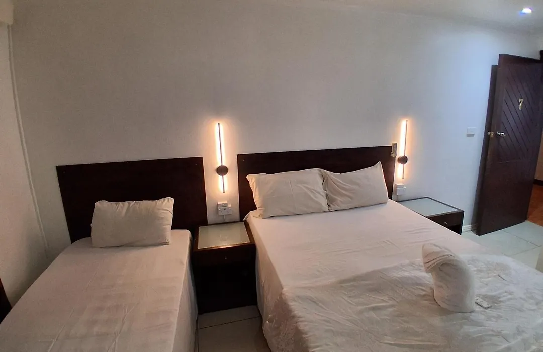 Nadi Airport Transit Hotel-1