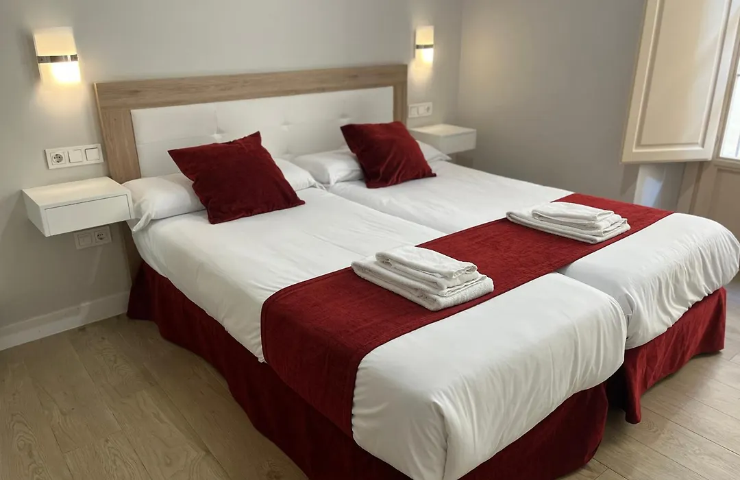 Pinar Malaga Centro, Rooms-1