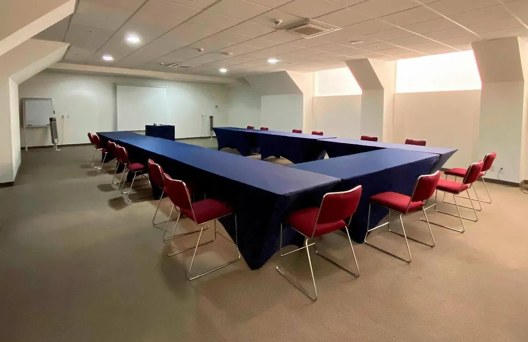 Hotel Mx Forum Buenavista Cdmx, Trademark By Wyndham-1