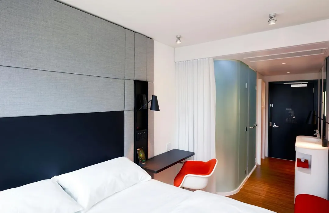 citizenM Los Angeles Downtown-1