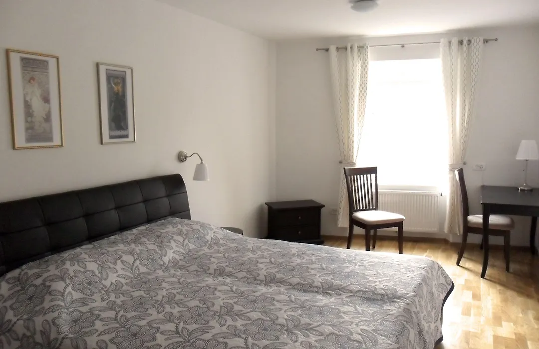 Kollmann Rooms And Apartments-1