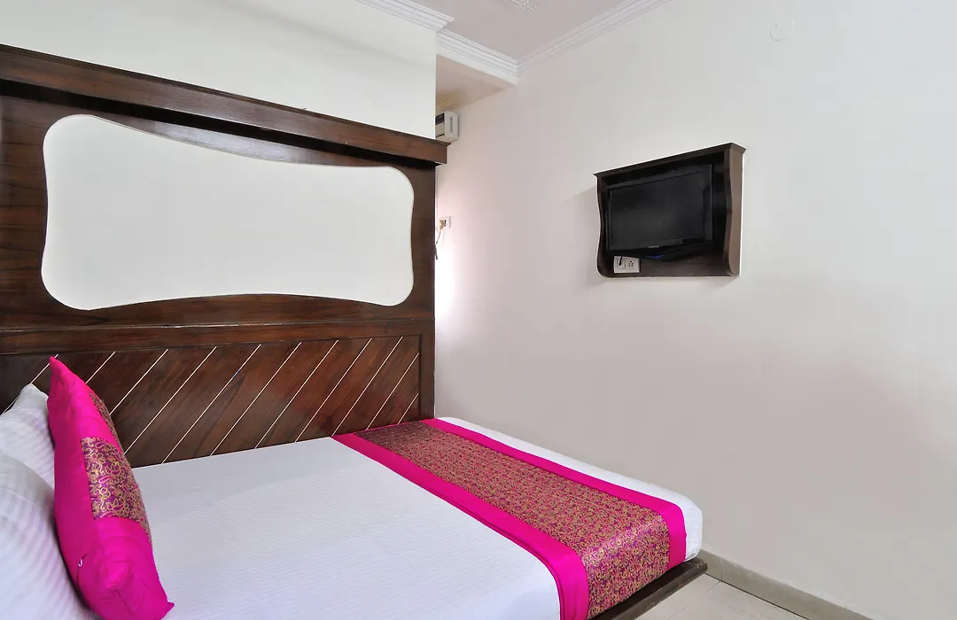 Hotel Konark-1