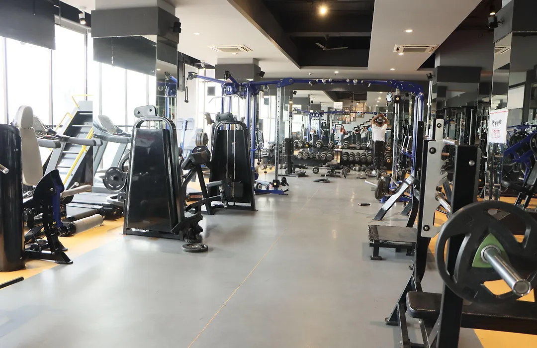 Regenta Central Hotel & Convention Centre Nagpur-1