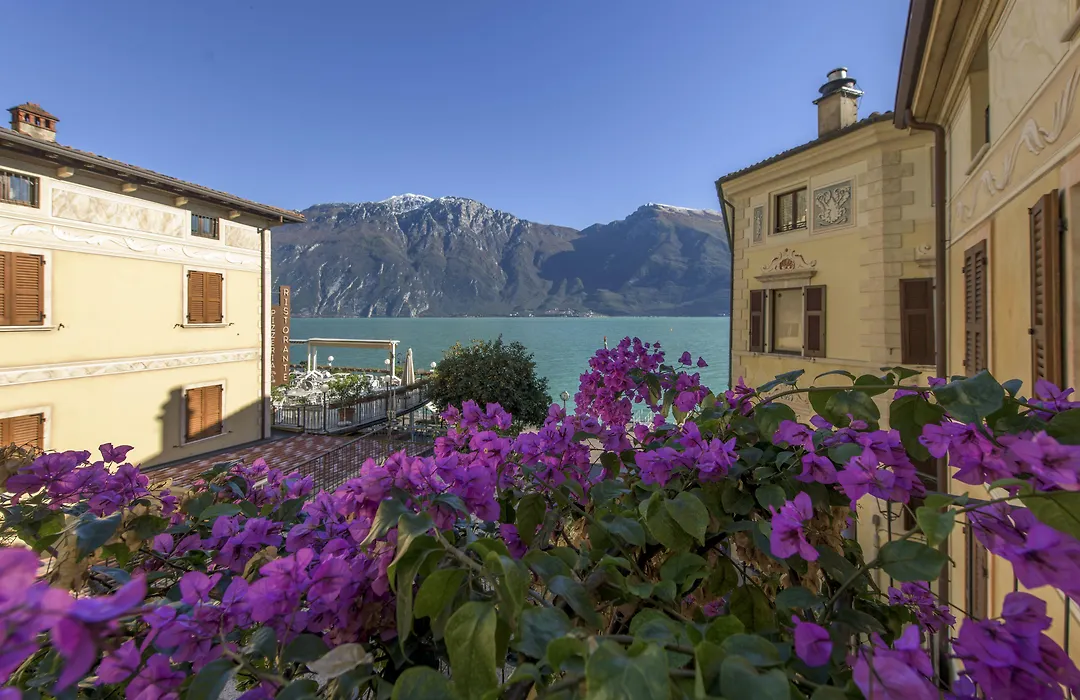 Hotel All'Azzurro-1