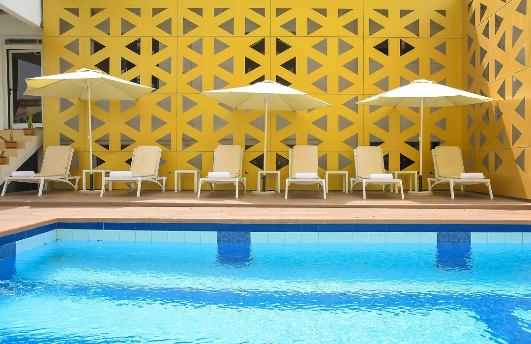 The Cabin Hotel-1