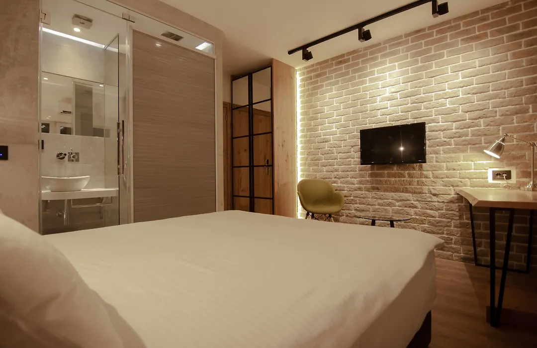 Level Luxury Room'S-1