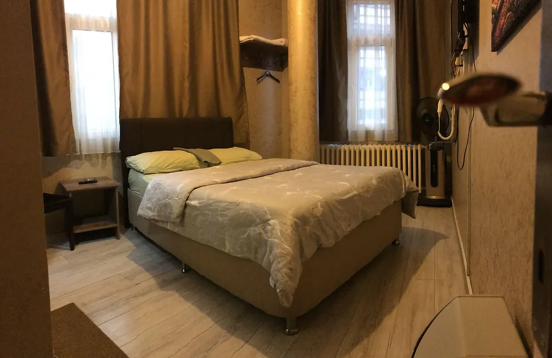 Saray OTEL PANSİYON-1