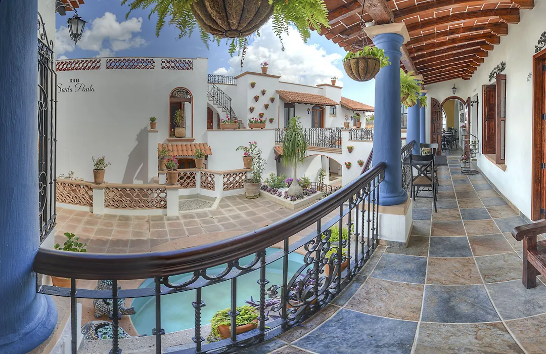 Hotel Santa Paula-1