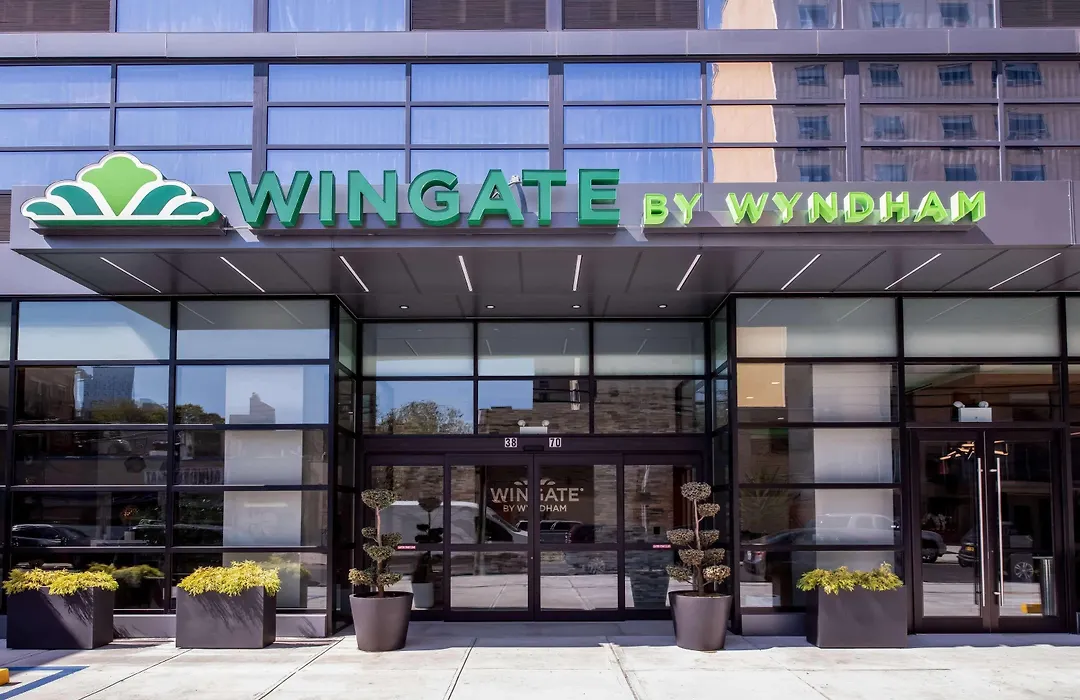 Wingate By Wyndham Long Island City-1