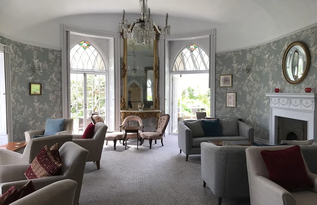 Royal Glen Hotel-1