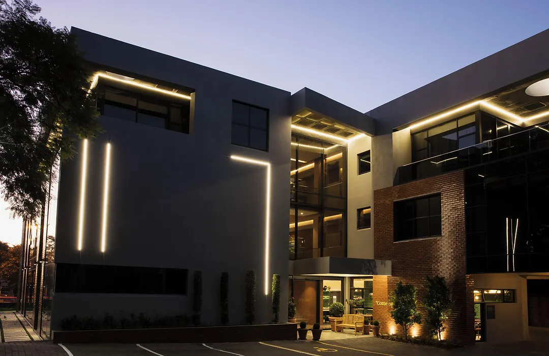 Home Suite Hotels Rosebank-1