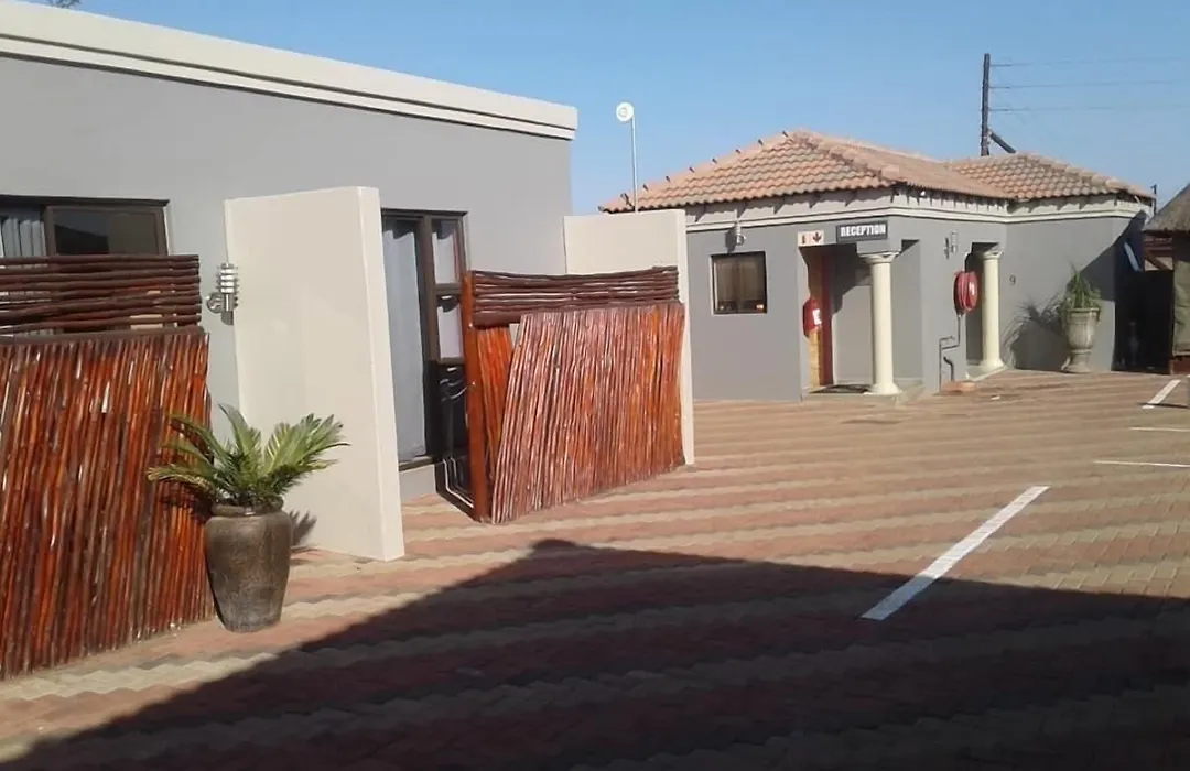 Thavhani Guest House-1
