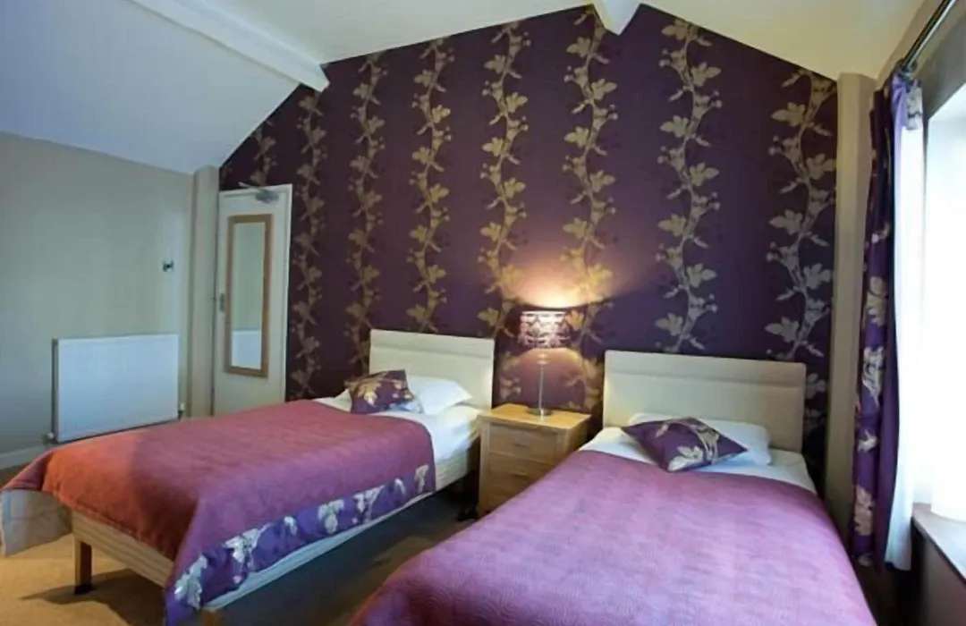 The Carlton-1