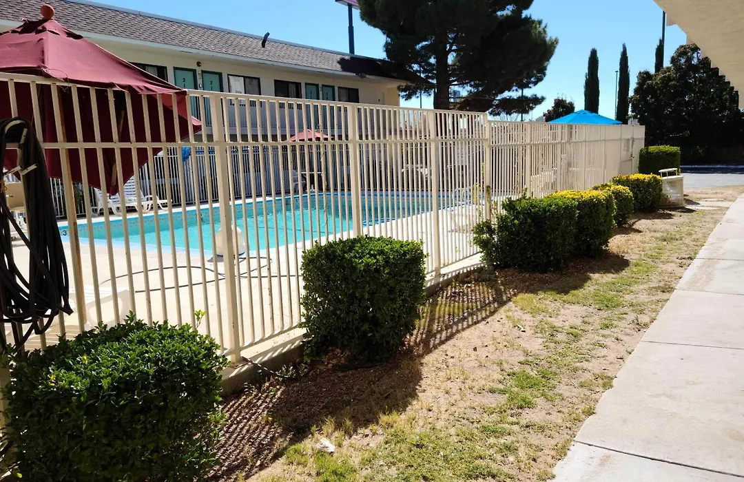 Motel 9 Las Cruces-1
