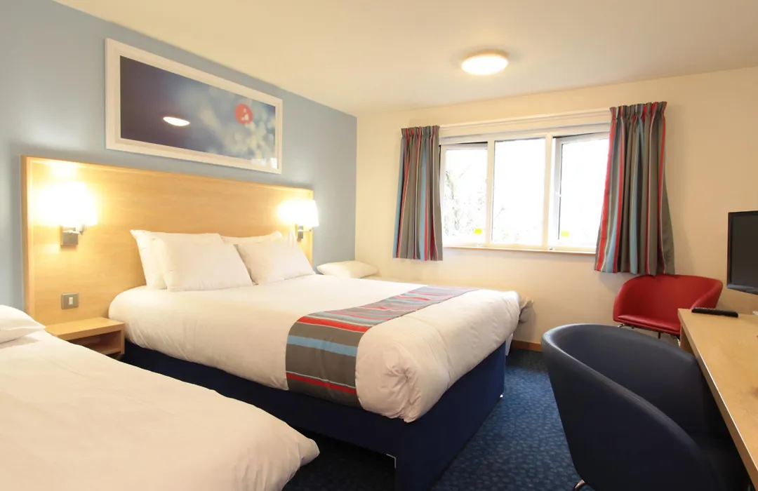 Travelodge London Central City Road-1