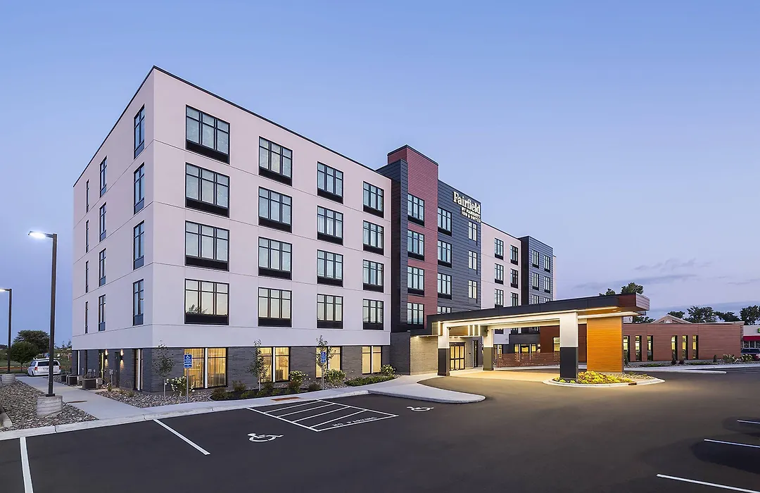Fairfield Inn & Suites By Marriott Minneapolis North/Blaine-1