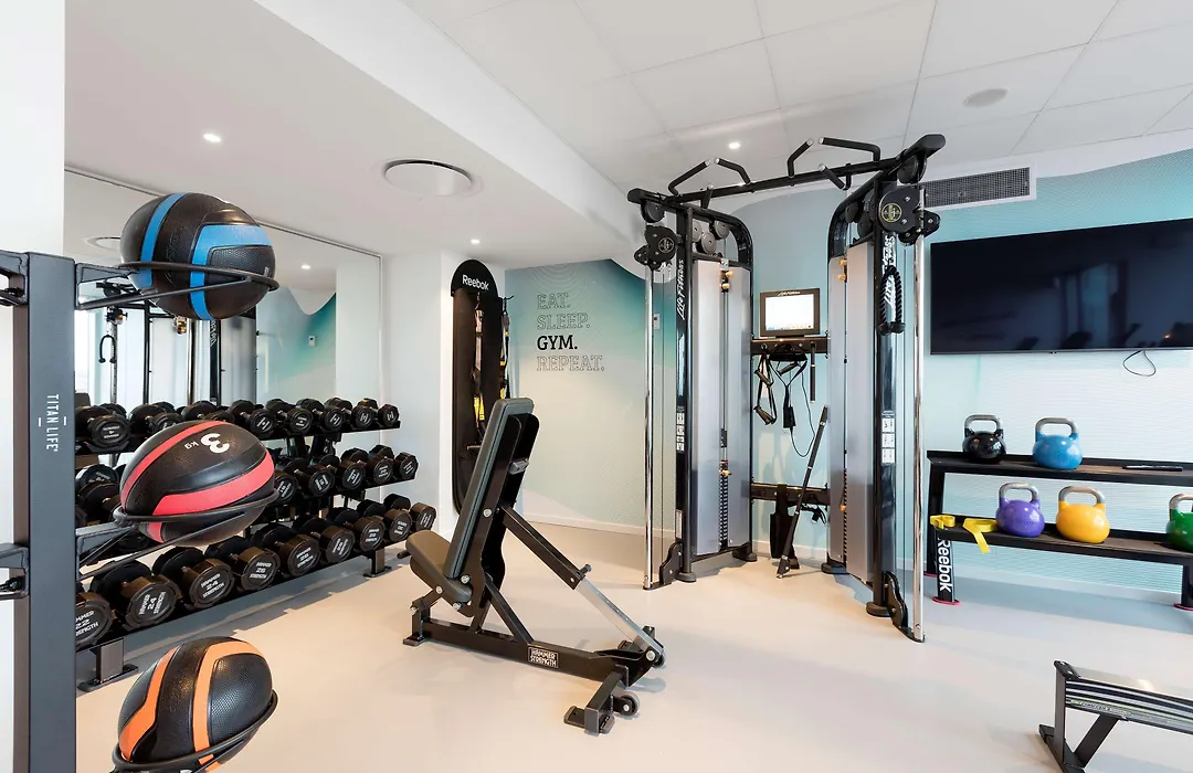 Hilton Garden Inn Faroe Islands-1