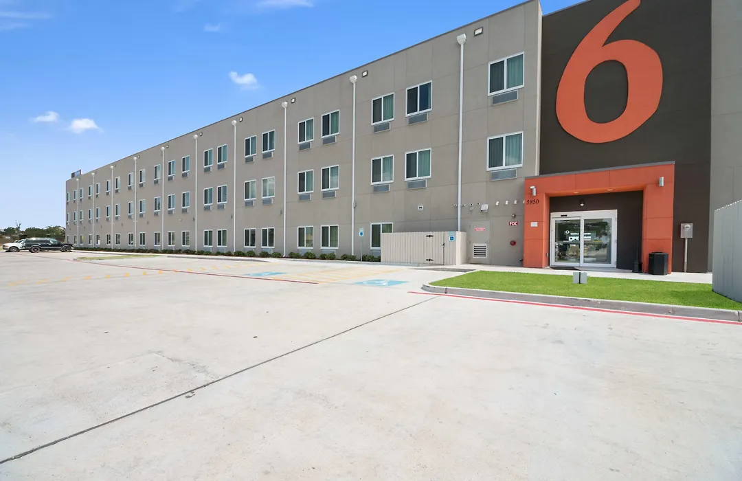 Motel 6-Corpus Christi, Tx-1