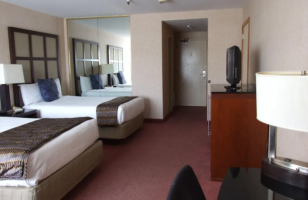 Hudson Valley Resort-1