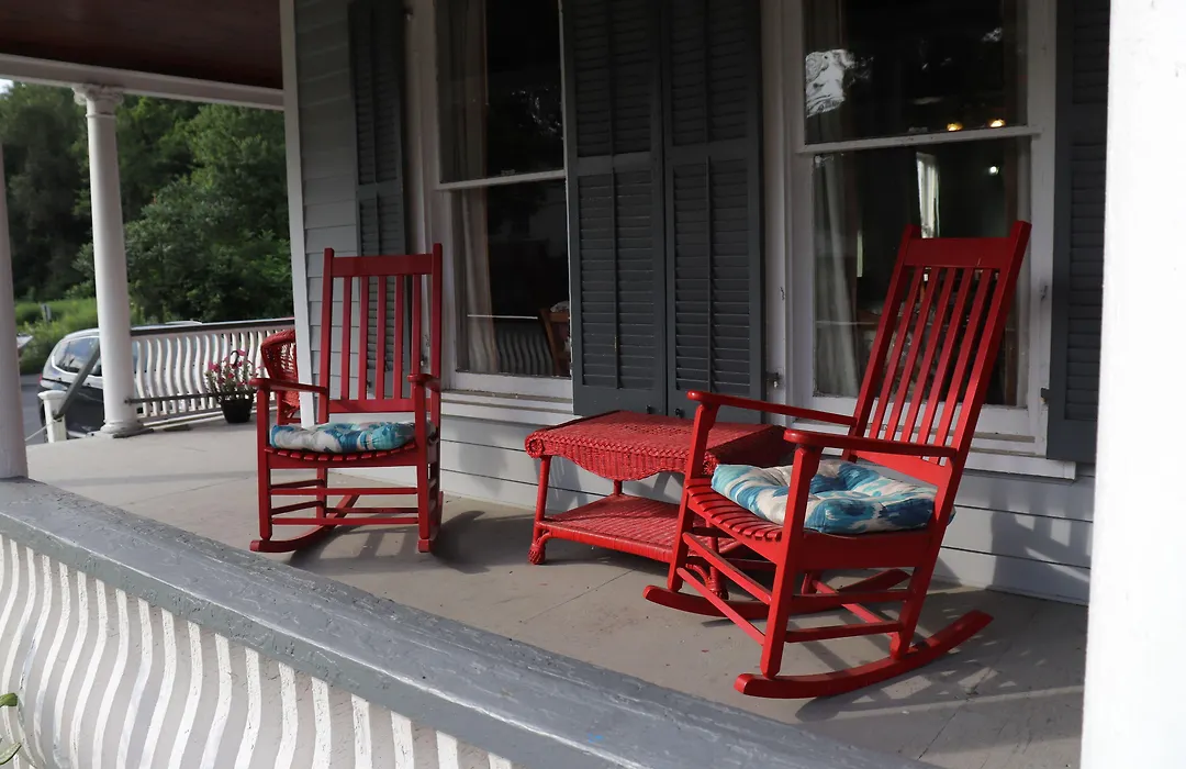 Reynolds House Inn-1