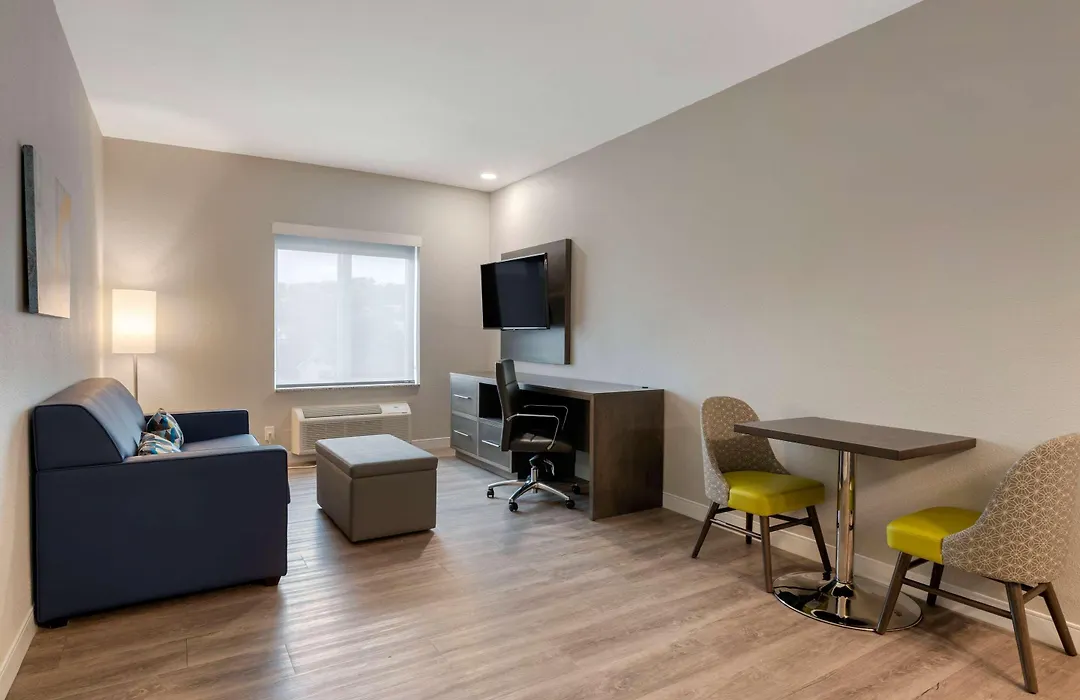Mainstay Suites Cincinnati University - Uptown-1