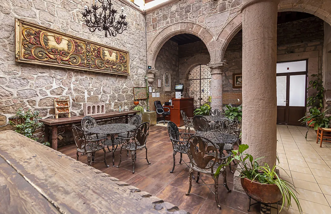 Hotel Cantera Rosa-1