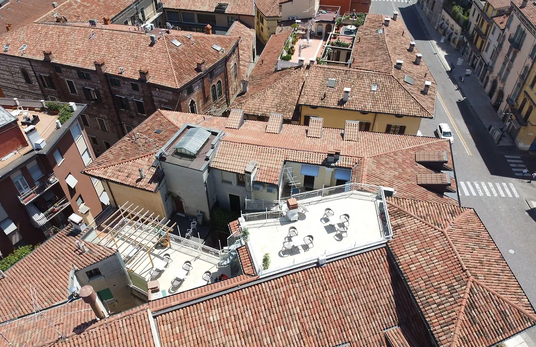 Lady Verona Residence-1