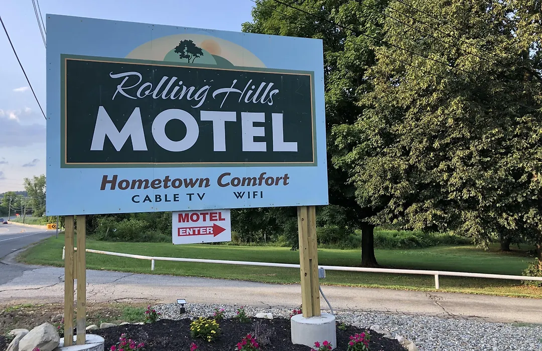 Rolling Hills Motel-1