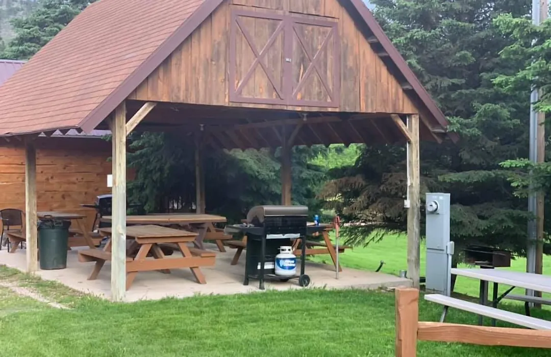 Spring Creek Inn-1