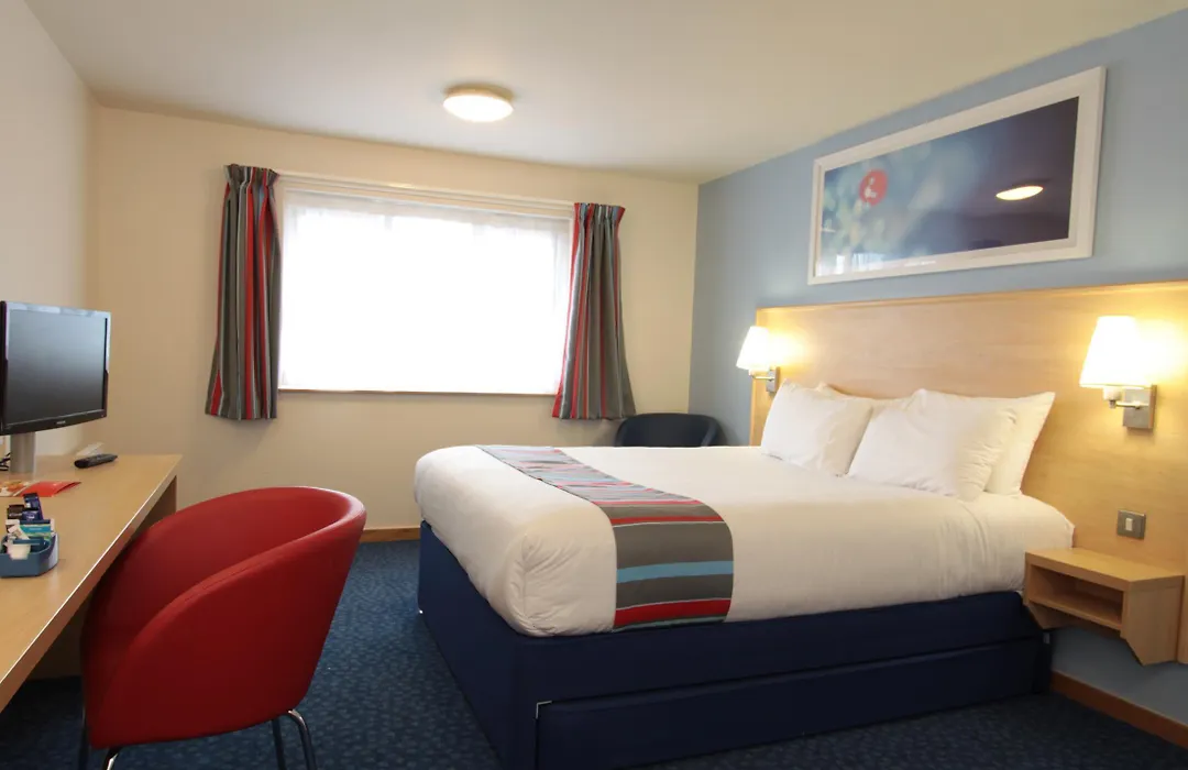 Travelodge Aberdeen Central-1