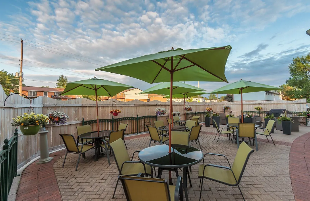 Holiday Inn Express & Suites - Belleville By Ihg-1