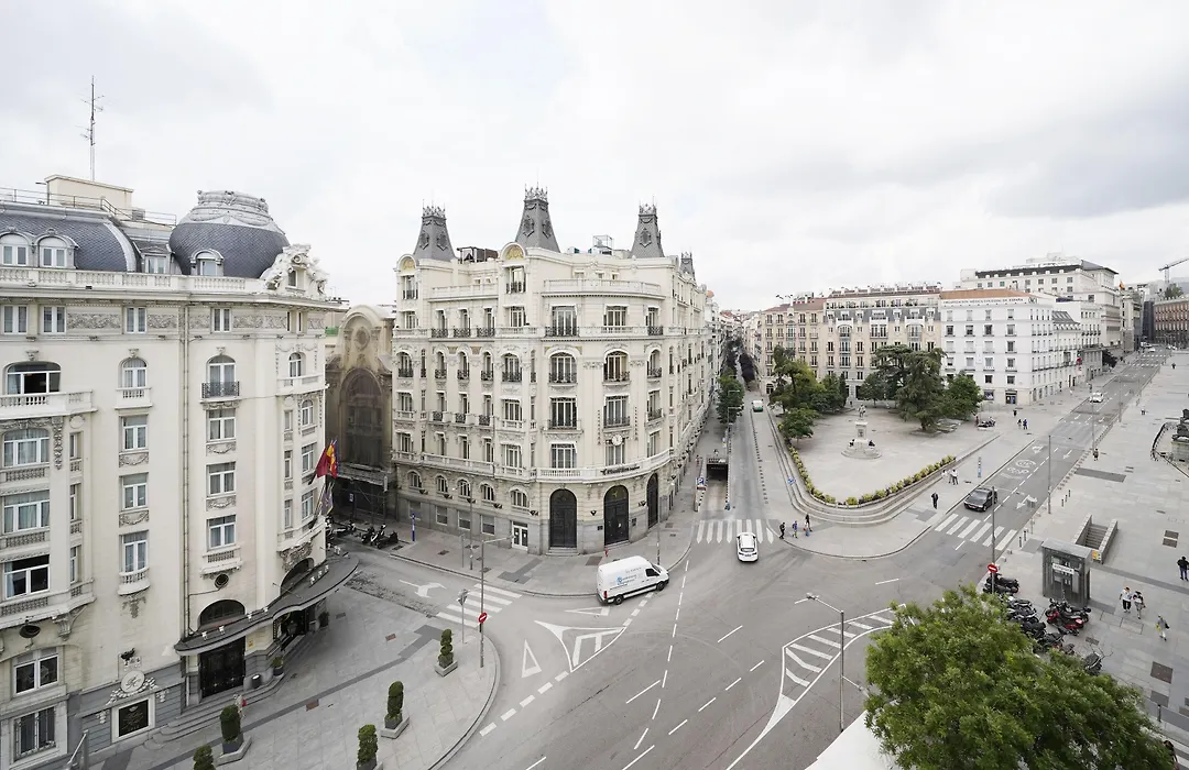 Numa Madrid Script-1