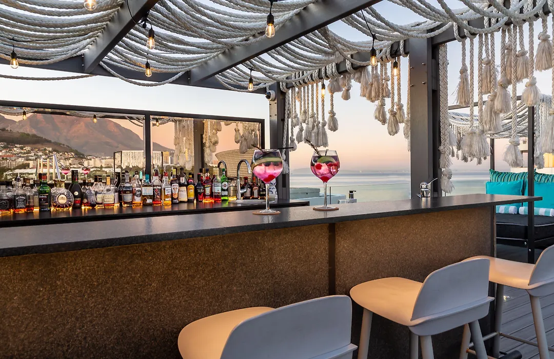 Terra By O'Two Hotels - Mouille Point - Winter Promotion!-1