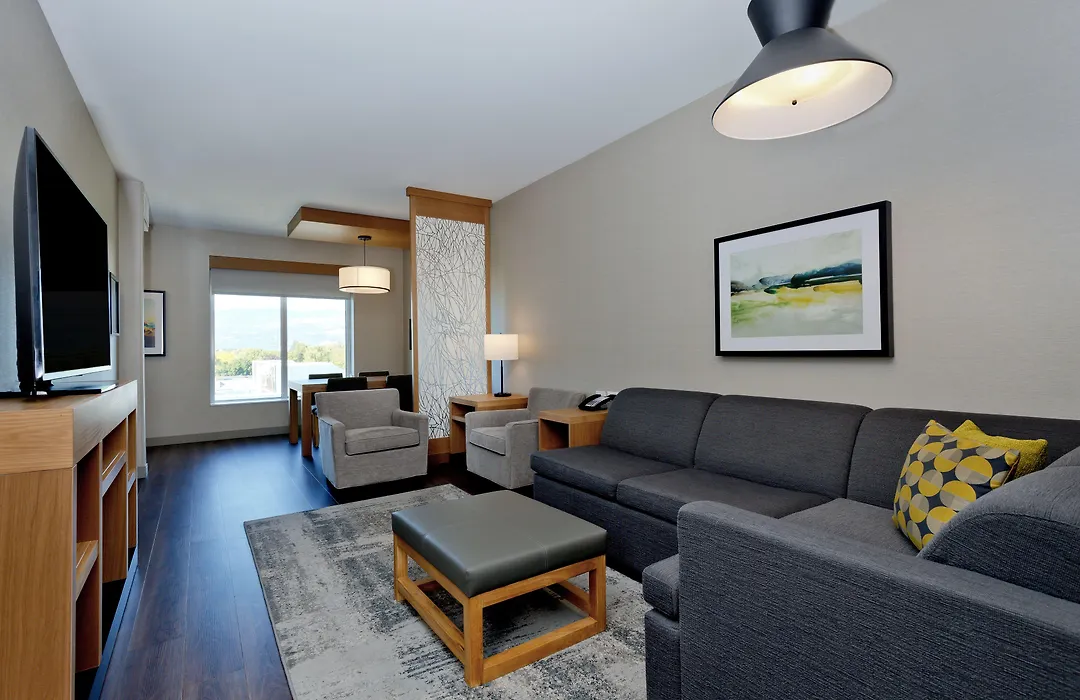Hyatt Place Kelowna-1