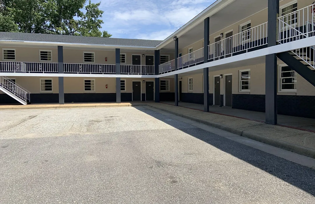 Paradise Suites - Newport News & Jefferson Ave-1