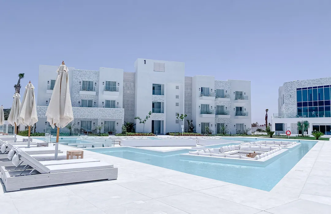 Tanoak Resort-1