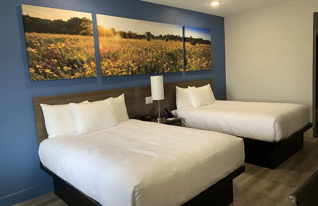 Clarion Pointe Port Arthur-Beaumont South-1