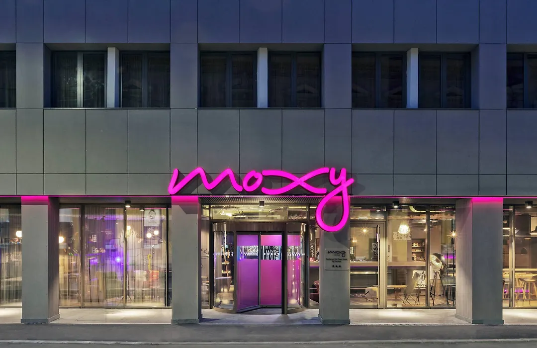 Moxy Bucharest Old Town-1