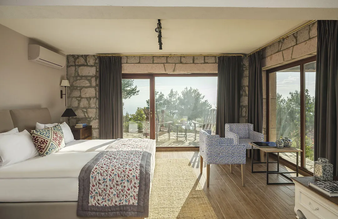 Simurg Inn-1